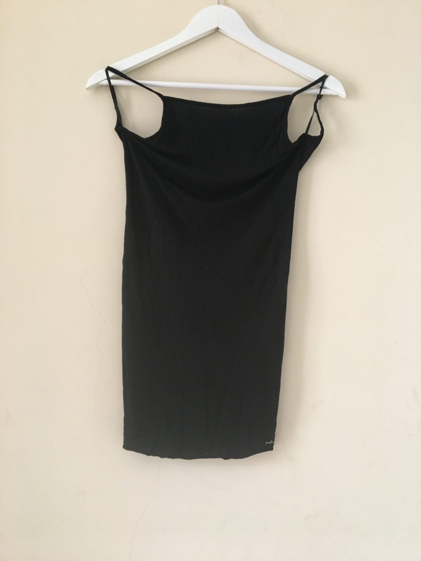 5DE02FEE-189D-483A-9506-B56A1A8AB8DE