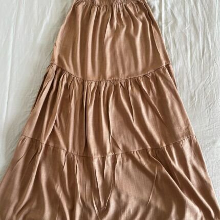 Falda larga y suelta