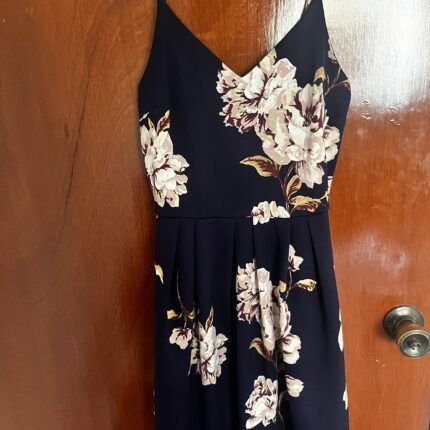 Vestido Azul marino con flores