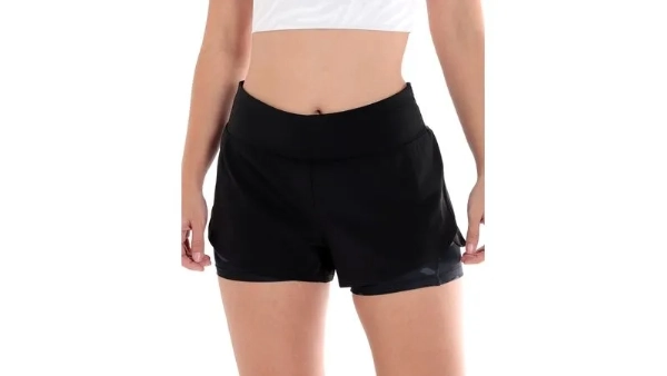 Materiales más comunes en shorts deportivos mujer y sus ventajas