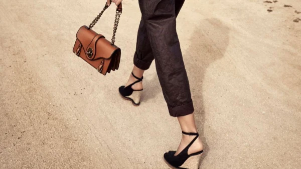 ¿Por qué elegir nuestros zapatos para mujer