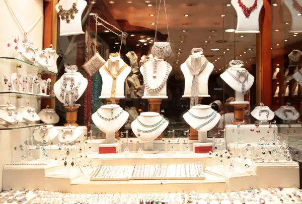 300 nombres para joyerías únicos y elegantes