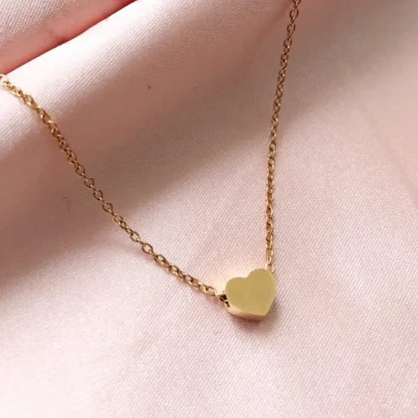 21. Collar de corazón