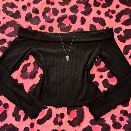 TOP NEGRO OFF SHOULDER