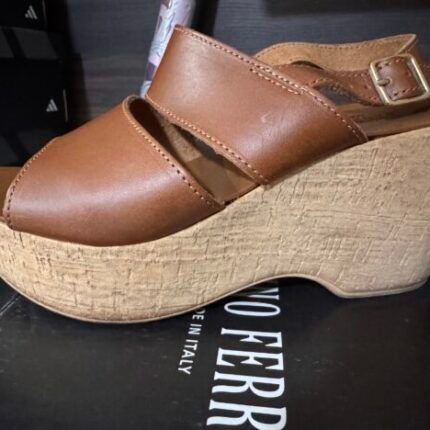 Sandalias Bruno Ferrini mujer
