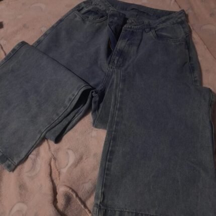 Pantalón recto ancho