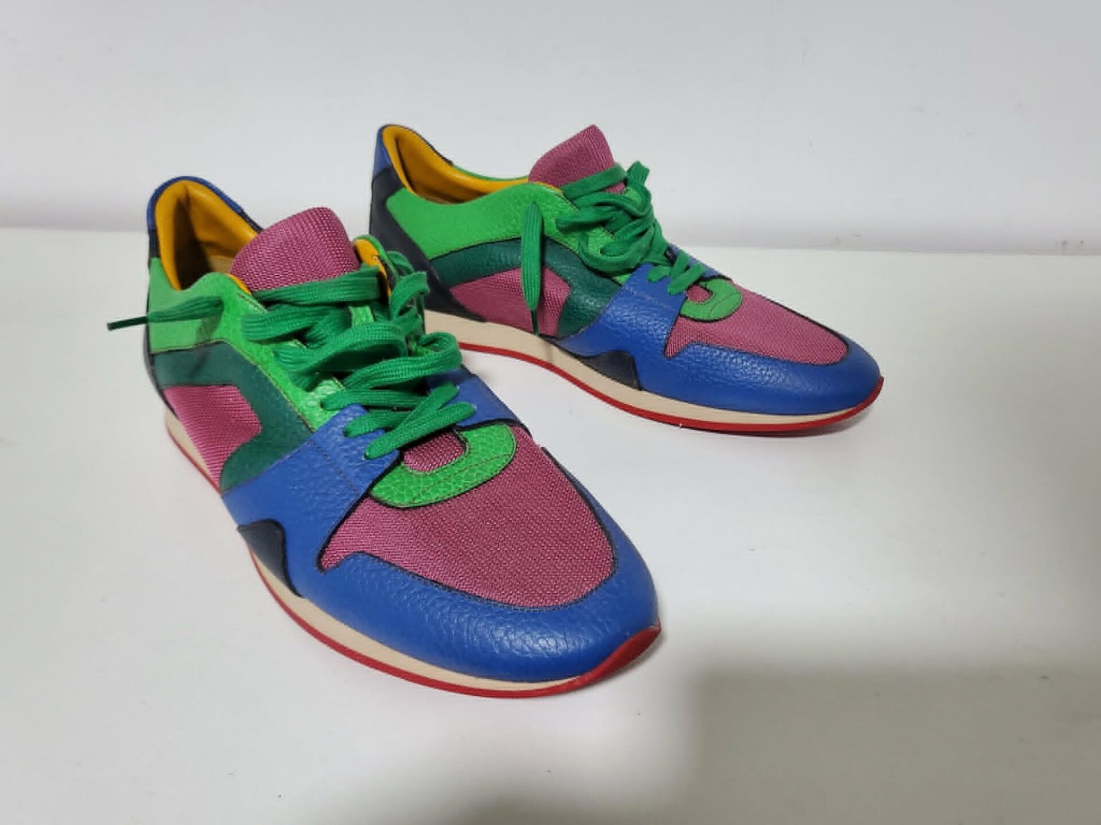 BURBERRY 7