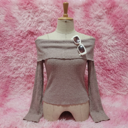 Blusa off shoulder