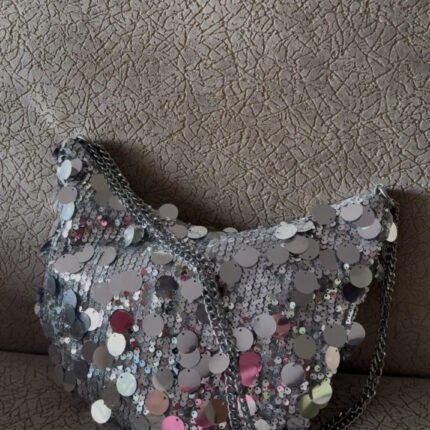 Cartera plateada lentejuelas